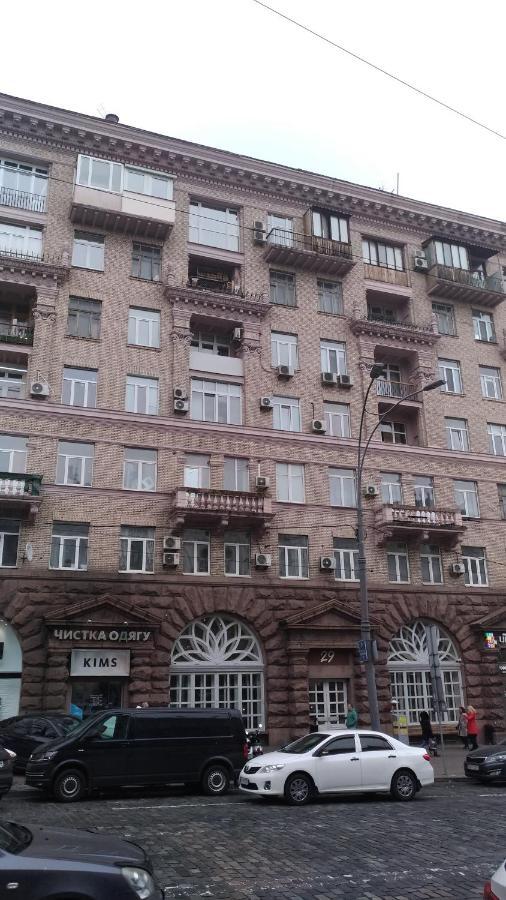 דירה Near Lva Tolstoho Square *